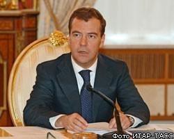 Медведев – правительству: Не справитесь с пожарами, поедете тушить сами