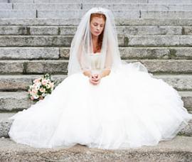 Невеста имитировала рак, чтобы сыграть «свадьбу своей мечты»