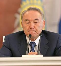 Президент Казахстана решил заняться живописью