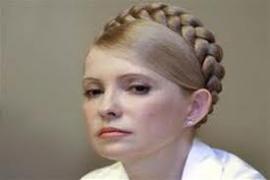 Юлию Тимошенко вывели из зала суда без наручников