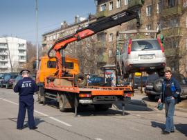 Москвичи будут платить за эвакуацию автомобилей 5 тыс. рублей