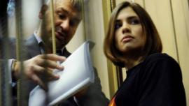 Адвокат Pussy Riot Марк Фейгин вызван на допрос в СК