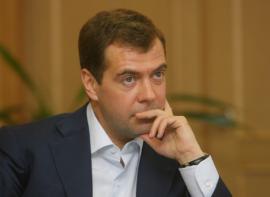 Медведев принял отставку замминистра образования