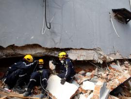 От сильного землетрясения в Азербайджане пострадали 15 человек